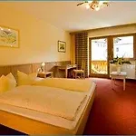 Hotel Neue Post