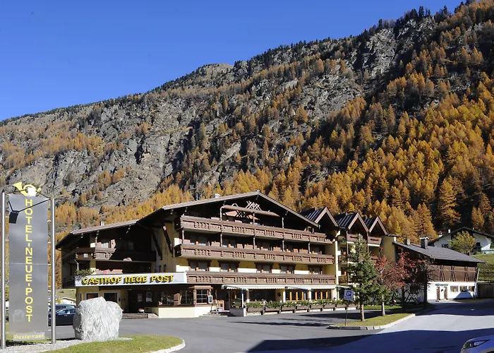 Ξενοδοχείο Neue Post 3*